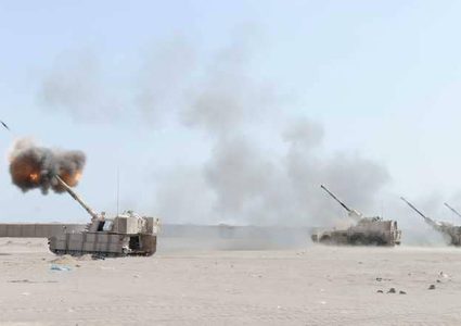 طارق صالح يقود عملية ضد الحوثيين بالساحل الغربي بدعم التحالف