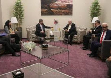 وزير العمل يبحث مع رايدر استرداد الحقوق المالية للعمال الفلسطينيين بأراضي 48