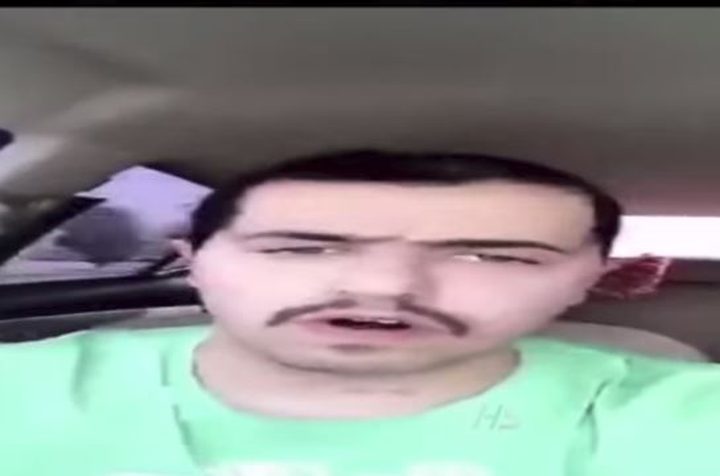 فيديو طريف لسعودي غاضب بعد القبض على حلاقه