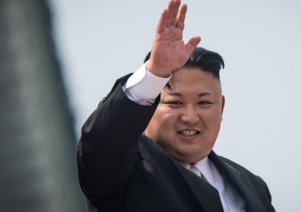 الزّعيم الكوري يتعهد وقف التّجارب النّووية والبالستية