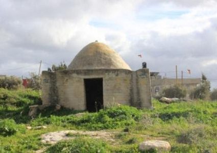 مبادرة جريئة .. "أبو الجود" لم يعد وحيدا بعد اليوم (صور)