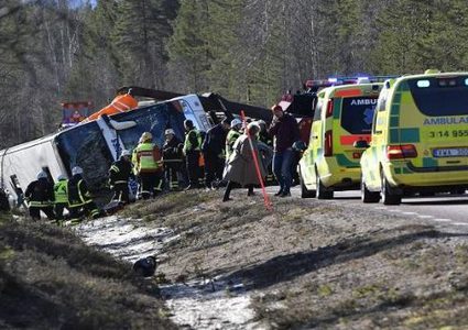 كوريا الشمالية: مصرع 36 سائحا صينيا في حادث سير