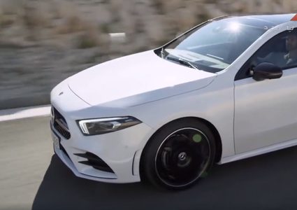 لماذا اخترت سيارتك بهذا اللون ؟! (فيديو)