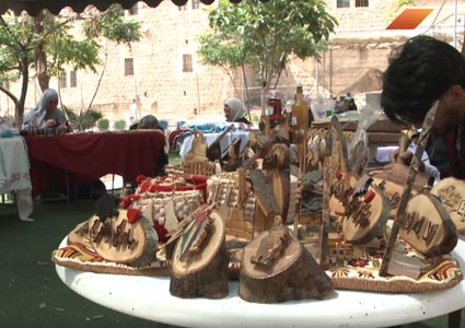 مهرجان الكمنجاتي في البلدة القديمة بمدينة الخليل (فيديو)