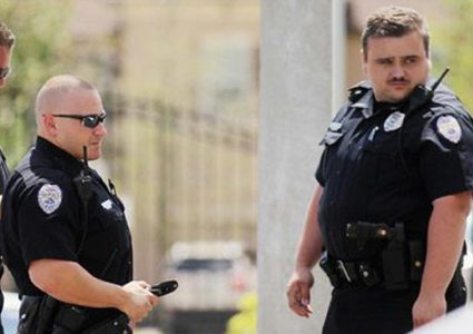 الشرطة الأميركية تقتحم جنازة من أجل إصبع القتيل