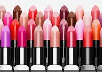 هل الرصاص في أحمر الشفاه يتسبب في الإصابة بالسرطان؟