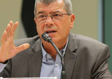 قراقع: قضية الأسرى حاضرة في دورة المجلس الوطني