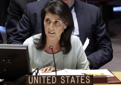 نيكي هايلي تتجاهل جرائم اسرائيل وتتهم حماس باستخدام المدنيين دروعا بشرية