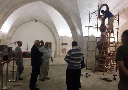 الاحتلال يمنع أعمال صيانة في المسجد الأقصى ويعتقل موظف أوقاف