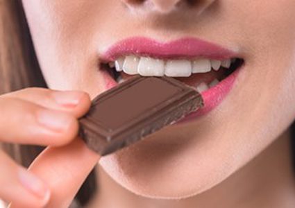ما هي الفوائد الصحية للشوكلاتة الداكنة ؟