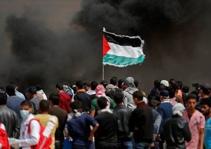 بالصور: جمعة "الشباب الثائر".. الغضب الساطع آتٍ