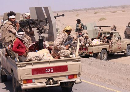 الجيش اليمني يسيطر على مواقع استراتيجية بمعقل الحوثيين