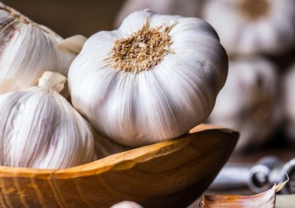 الثوم يقلل خطر الإصابة بـ 3 أمراض خطيرة