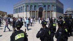62 مستوطناً ومستخدم "آثار" يقتحمون المسجد الأقصى