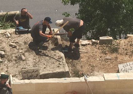 المفتي حسين لـ"النجاح الإخباري": الاحتلال يدنس مقبرة "باب الرحمة"