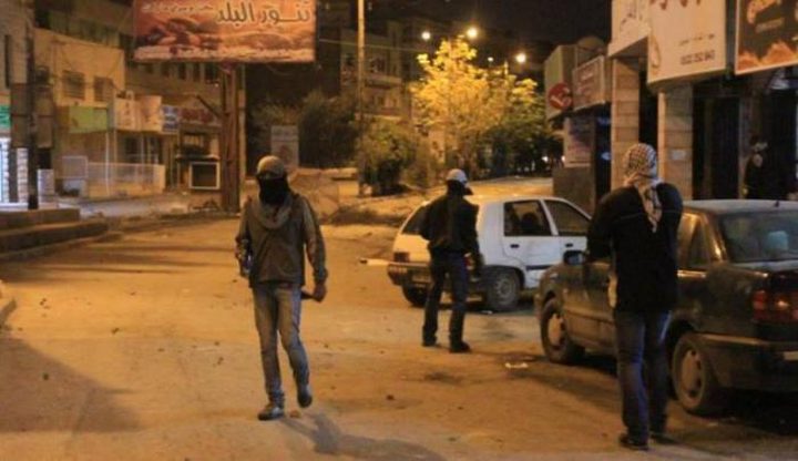 "مستعربون" يقتحمون منطقة المقابر في بلدة عزون