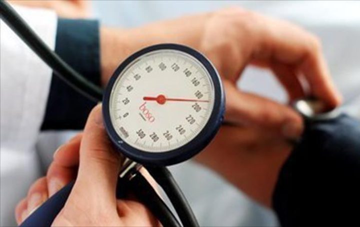 كيف يؤثر ضغط الدم على الإنسان ؟