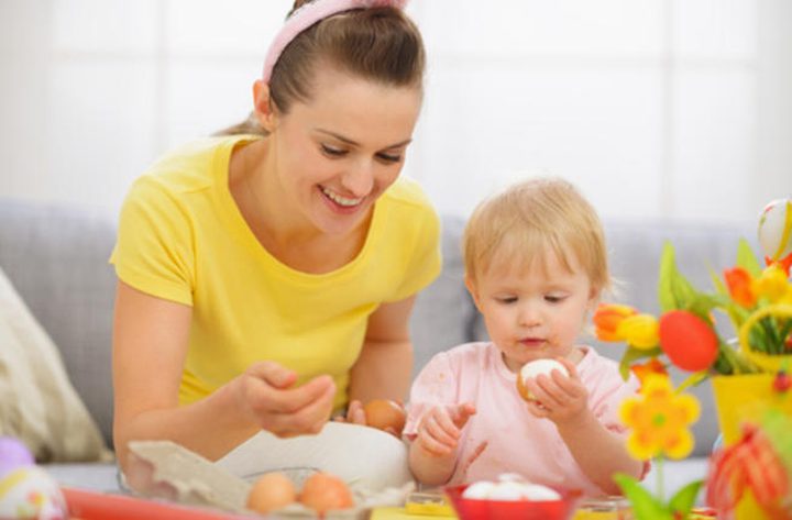 4 أطعمة تعمل على زيادة وزن طفلك.. منها البيض