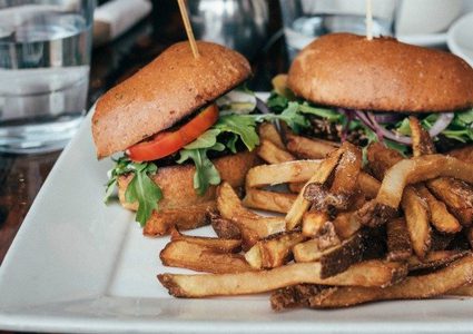 علماء: يمكن منع ثلث وفيات العالم من خلال نظام غذائي نباتي