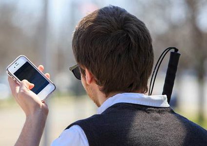 تقنية تمكن فاقدي البصر من رؤية اللوحات عبر الصوت