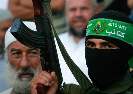 قوات الاحتلال تزعم إعتقالها خلية لحماس خططت لتنفيذ عمليات