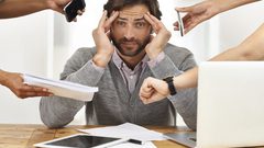نصيحة.. تناول هذه الأطعمة أثناء العمل فهي تخفف التوتر!