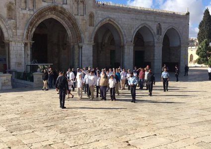 جماعات يهودية متطرفة تستأنف اقتحاماتها الاستفزازية للأقصى