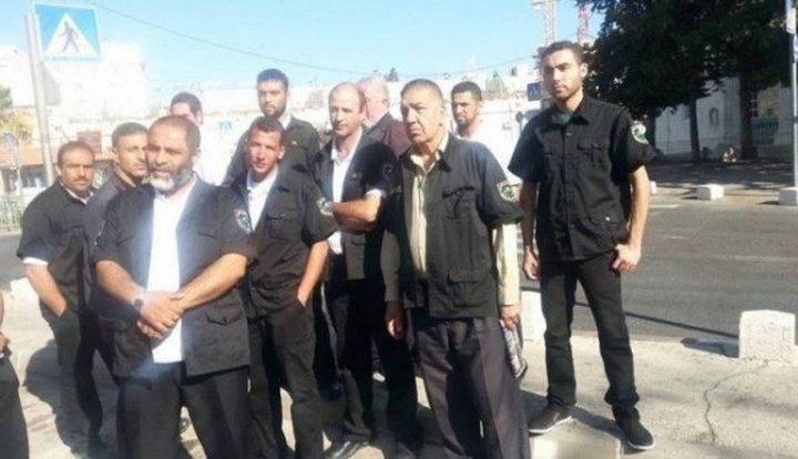 الاحتلال يستدعي أحد حراس الأقصى للتحقيق