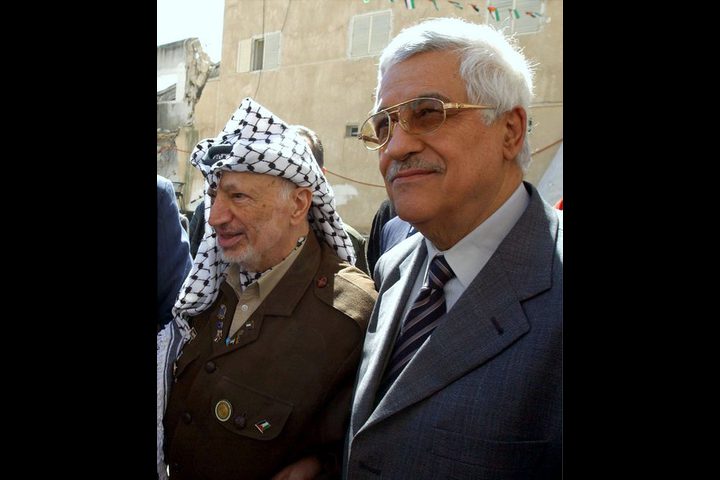 وزير إسرائيلي يدعو لفرض حصار على الرئيس عباس