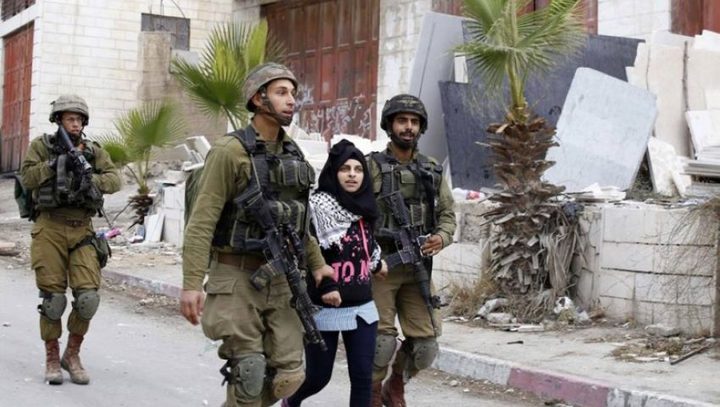 الاحتلال يعتقل فتاة من القدس القديمة