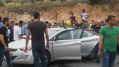 بالصور- إصابات في حادث سير بشارع بيت ايبا غرب نابلس