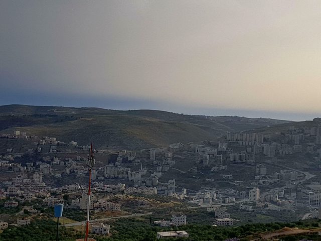 الطقس: تحذيرات من تشكل السيول وخطر التزحلق على الطرقات
