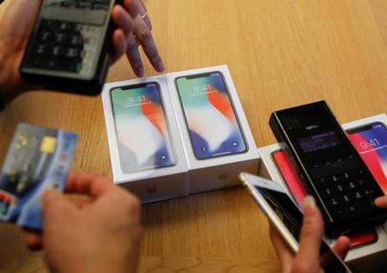 آبل ترد على تقارير انخفاض مبيعات آيفون إكس