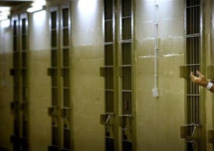 الاحتلال يعزل الأسير المضرب إباء البرغوثي ويحرمه من زيارة ذويه