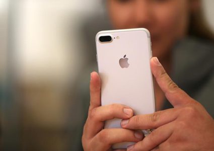 مشكلة في ميكروفون آيفون7 و7 بلس!