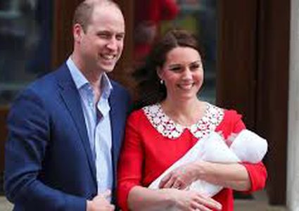 الصور الأولى لمولود الأمير وليام وكايت من داخل القصر