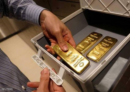 الذهب يتراجع مع صعود مؤشر الدولار