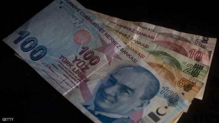 الليرة التركية تتراجع إلى مستوى قياسي جديد