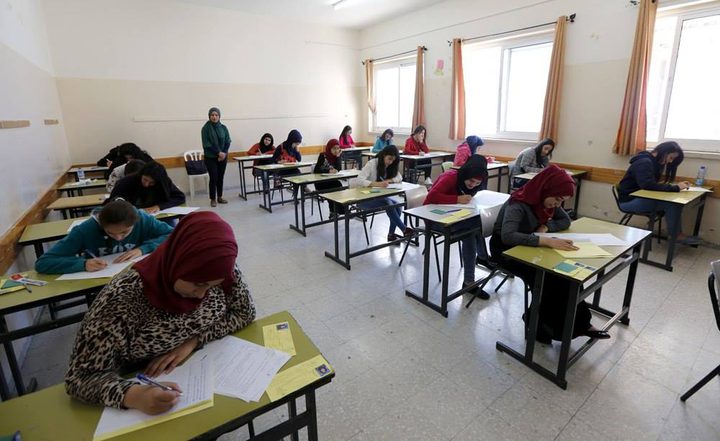 "التربية" تنهي كافة الاستعدادات لعقد امتحان "الإنجاز"