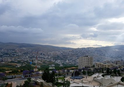 الطقس: انخفاض طفيف على درجات الحرارة مع تساقط زخات من الأمطار