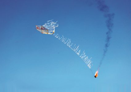 الإحتلال يعقد غدًا الأربعاء اجتماعًا طارئًا لمناقشة مخاطر الطائرات الورقية