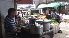 الفطور الخليلي المعتبر "الفشش، المخاخ، الفوارغ، الكلاوي" (فيديو)