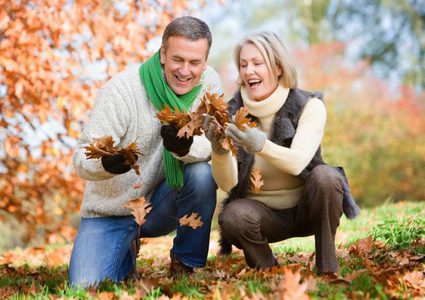 من هم الأشخاص الأكثر عرضة للإصابة بالخرف ؟