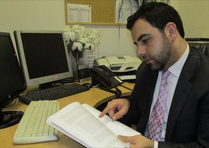 الأورومتوسطي يدين ترحيل مدير "رايتس ووتش" من اسرائيل