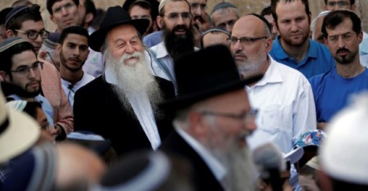 بالفيديو: حاخامات المستوطنين اليهود يصلّون ضد إيران