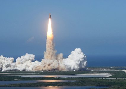 إطلاق ناجح للنسخة المطورة من "فالكون 9"