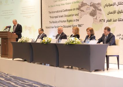 عمان: متحدثون بمؤتمر دولي يطالبون بضرورة تأكيد الوضع القانوني للأراضي الفلسطينية كأراضٍ محتلة