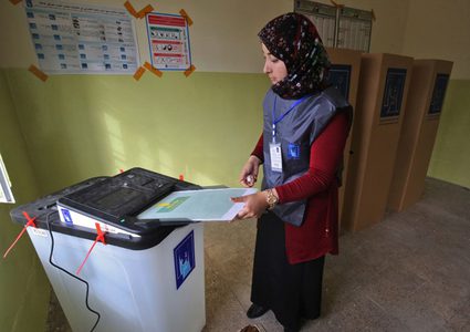 إغلاق صناديق الاقتراع وبدء الفرز الإلكتروني لانتخابات العراق