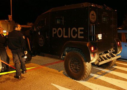 قتيلان احدهما المهاجم في اعتداء بسكين في باريس