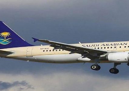 حقيقة سقوط طائرة سعودية في بريطانيا